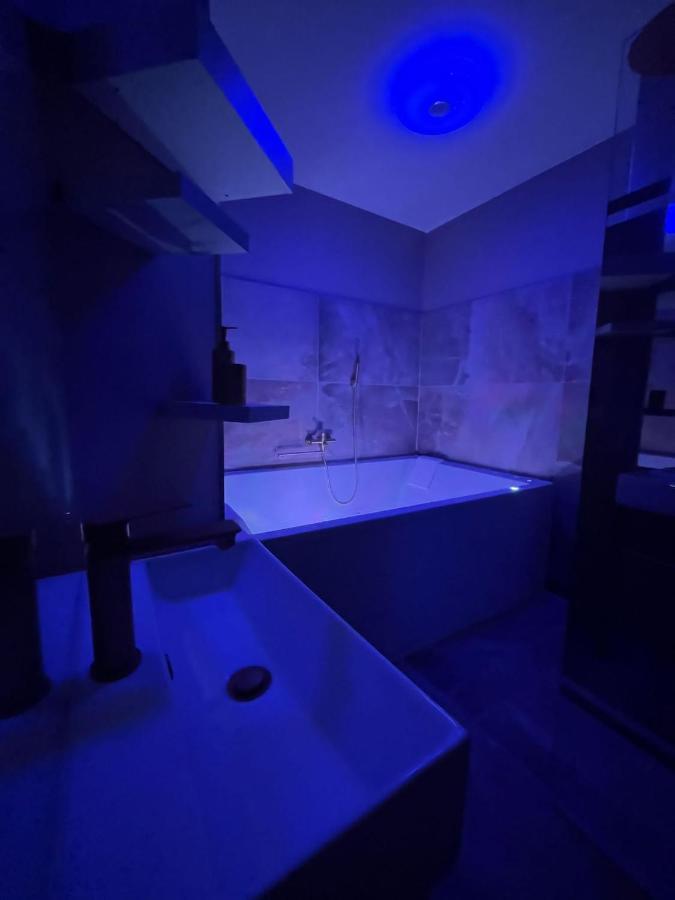Love Room Mille Et Une Nuits Narbona Exterior foto