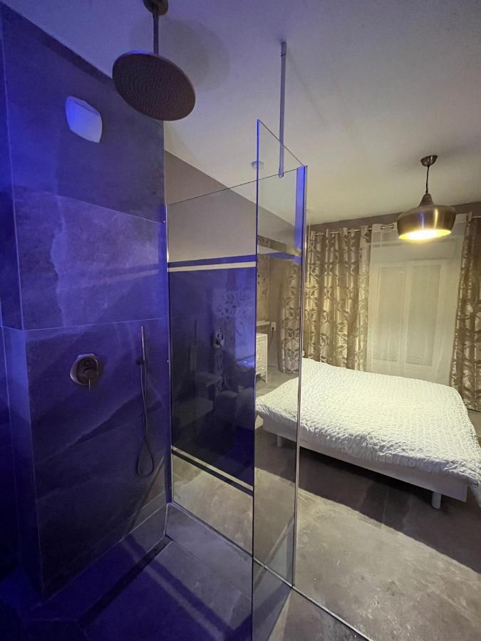 Love Room Mille Et Une Nuits Narbona Exterior foto
